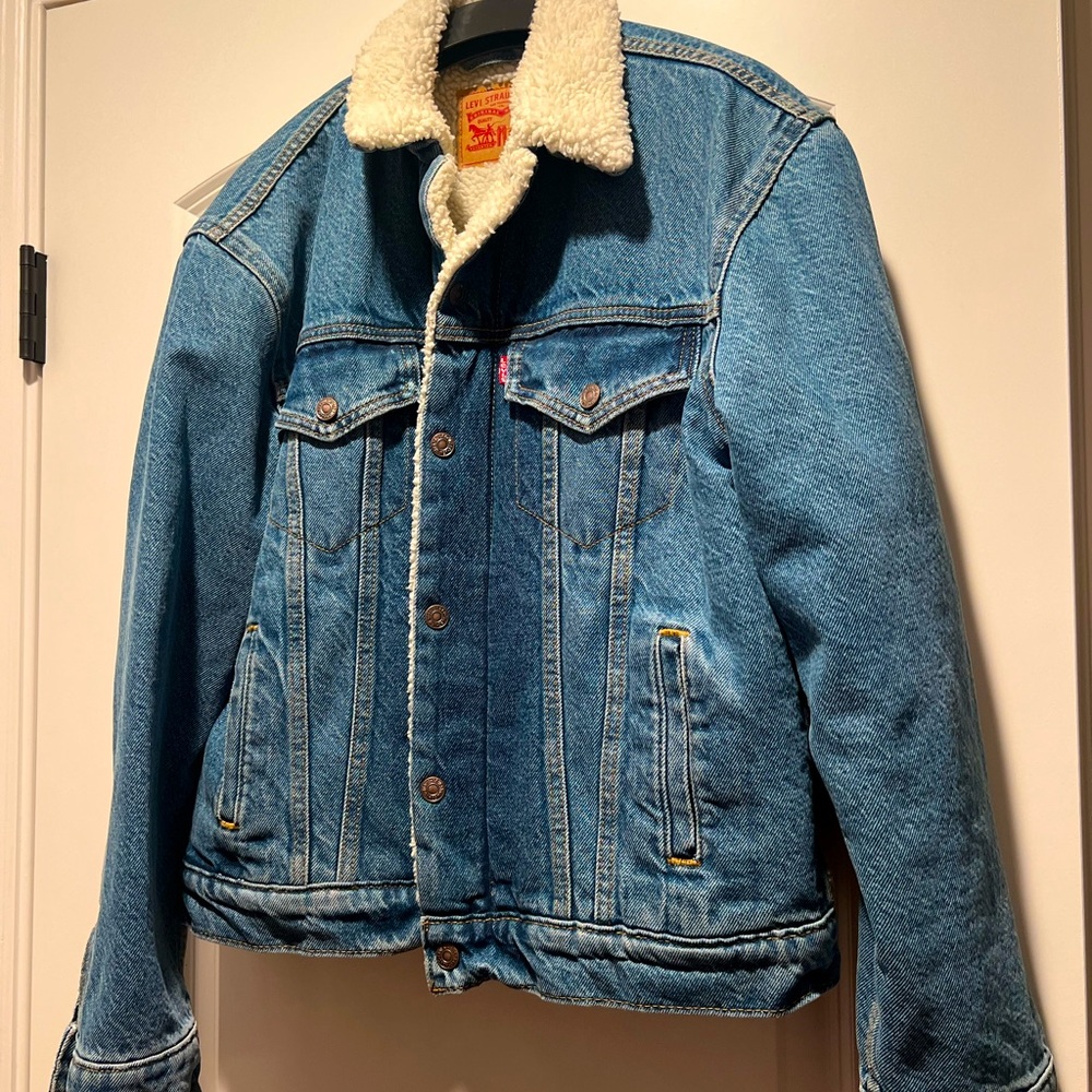 LEVI’S Women's Ex-Boyfriend Sherpa lined Jacket